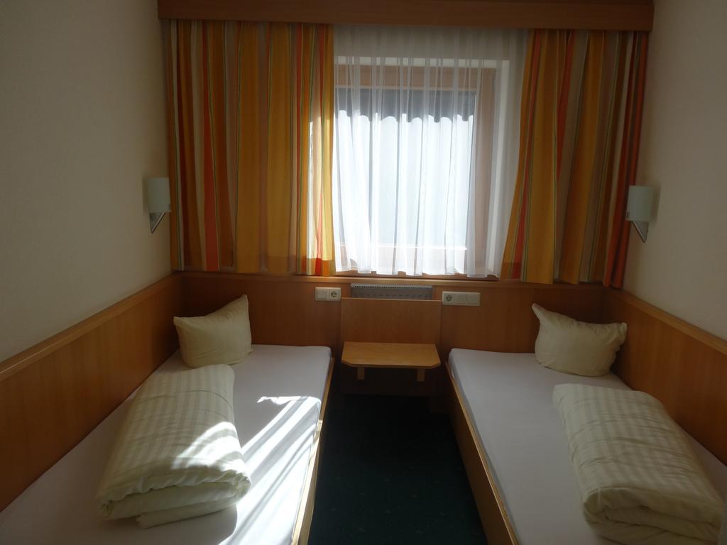 Koeflerhof Appartements St. Leonhard im Pitztal Pokój zdjęcie